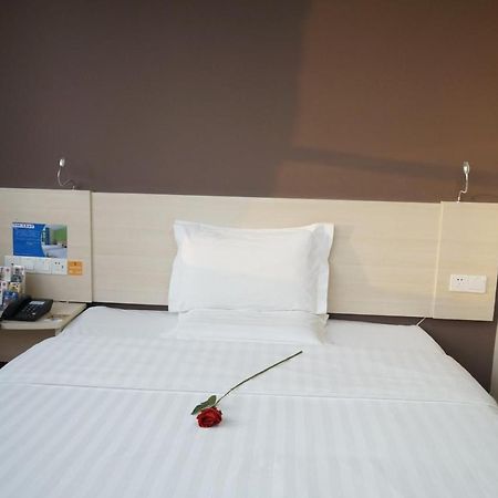 7Days Inn Luoyang Nanchang Road Wangfujing 외부 사진