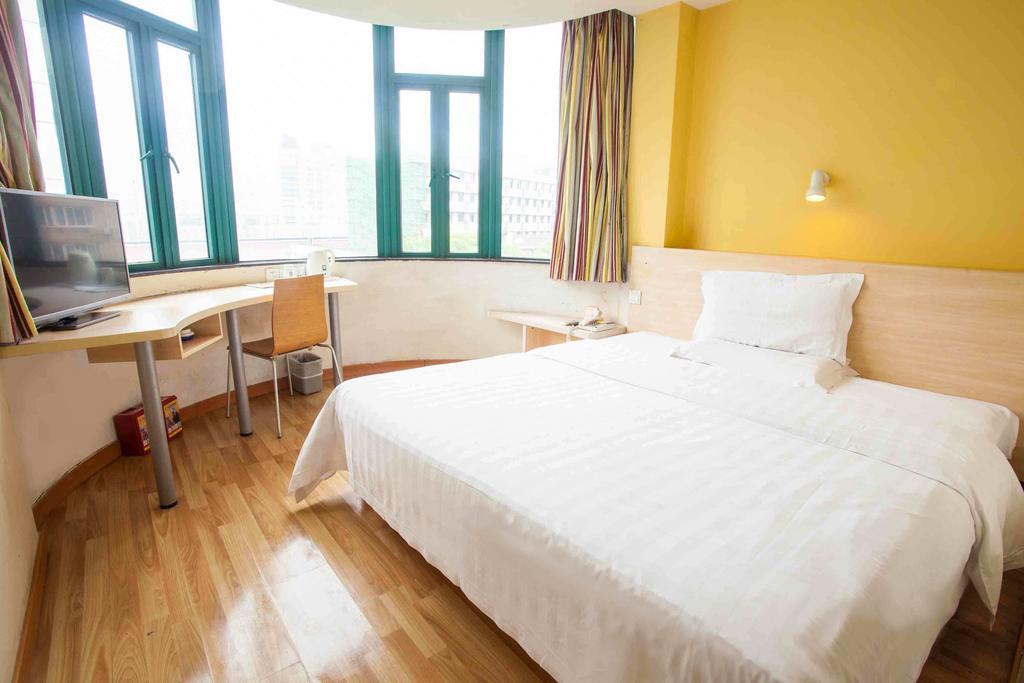 7Days Inn Luoyang Nanchang Road Wangfujing 객실 사진